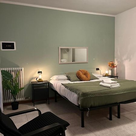 Ferienwohnung Accogliente Stanza Privata Con Bagno Privato - Daniele'S House San Donato Milanese Exterior foto