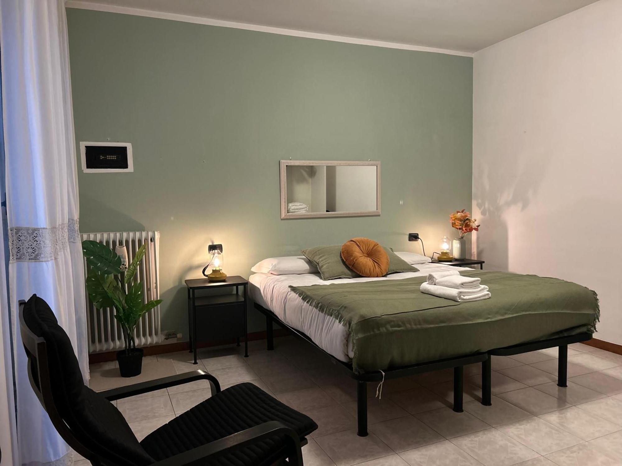 Ferienwohnung Accogliente Stanza Privata Con Bagno Privato - Daniele'S House San Donato Milanese Exterior foto