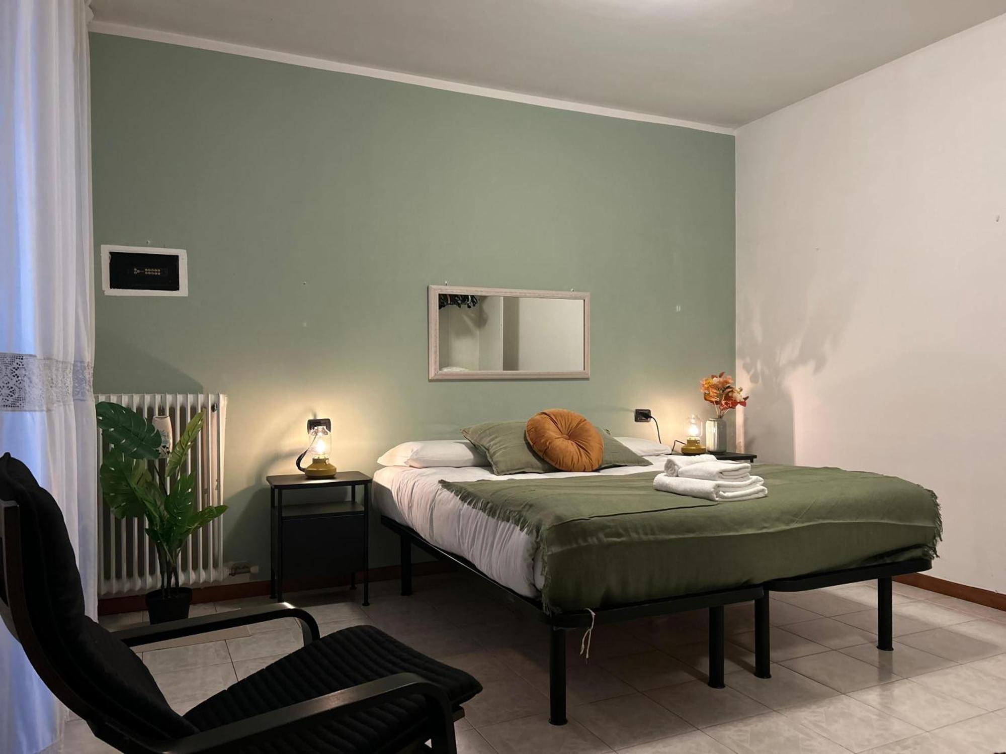 Ferienwohnung Accogliente Stanza Privata Con Bagno Privato - Daniele'S House San Donato Milanese Exterior foto